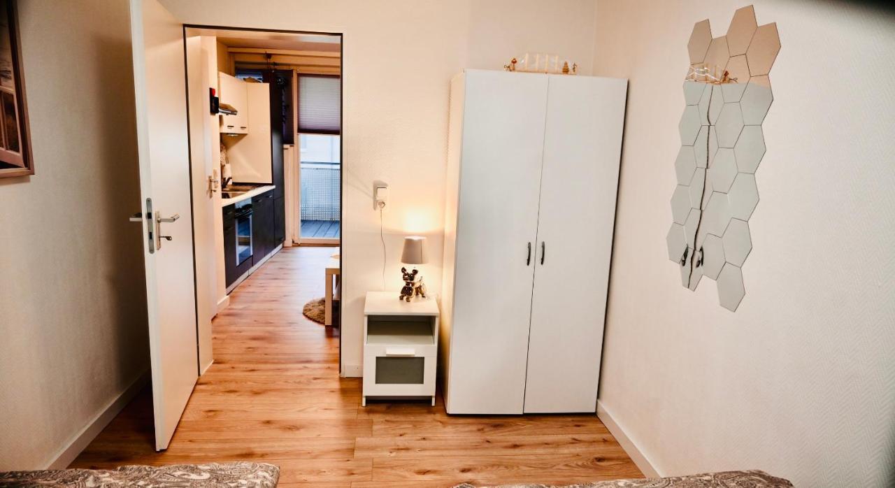 Appartement With Balkon - Near Koelnmesse - Temporary Living- Cologne